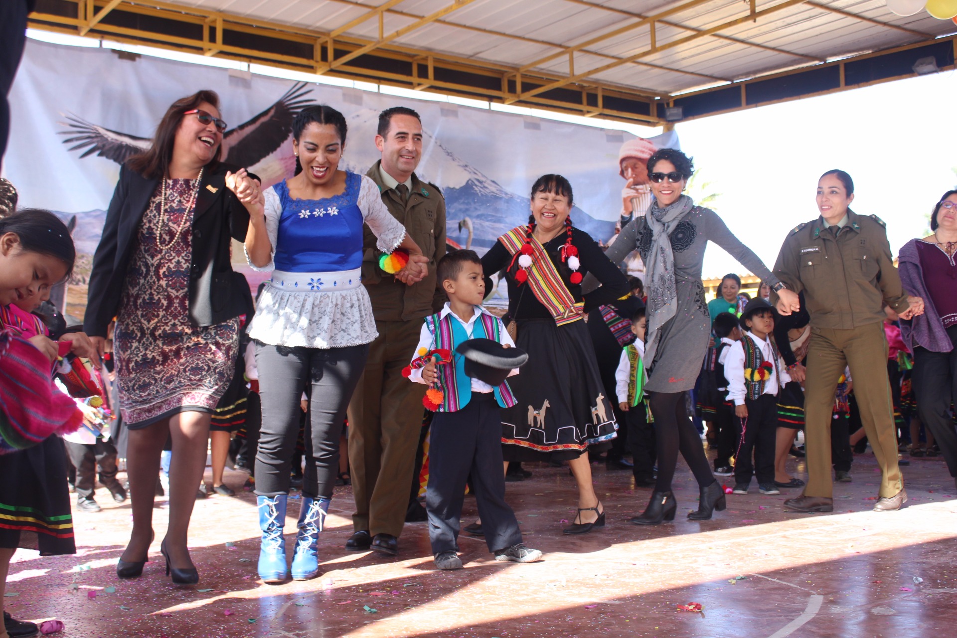 Año nuevo Aymara: Directora, docentes, alumnos, apoderados y visitas disfrutaron de este evento